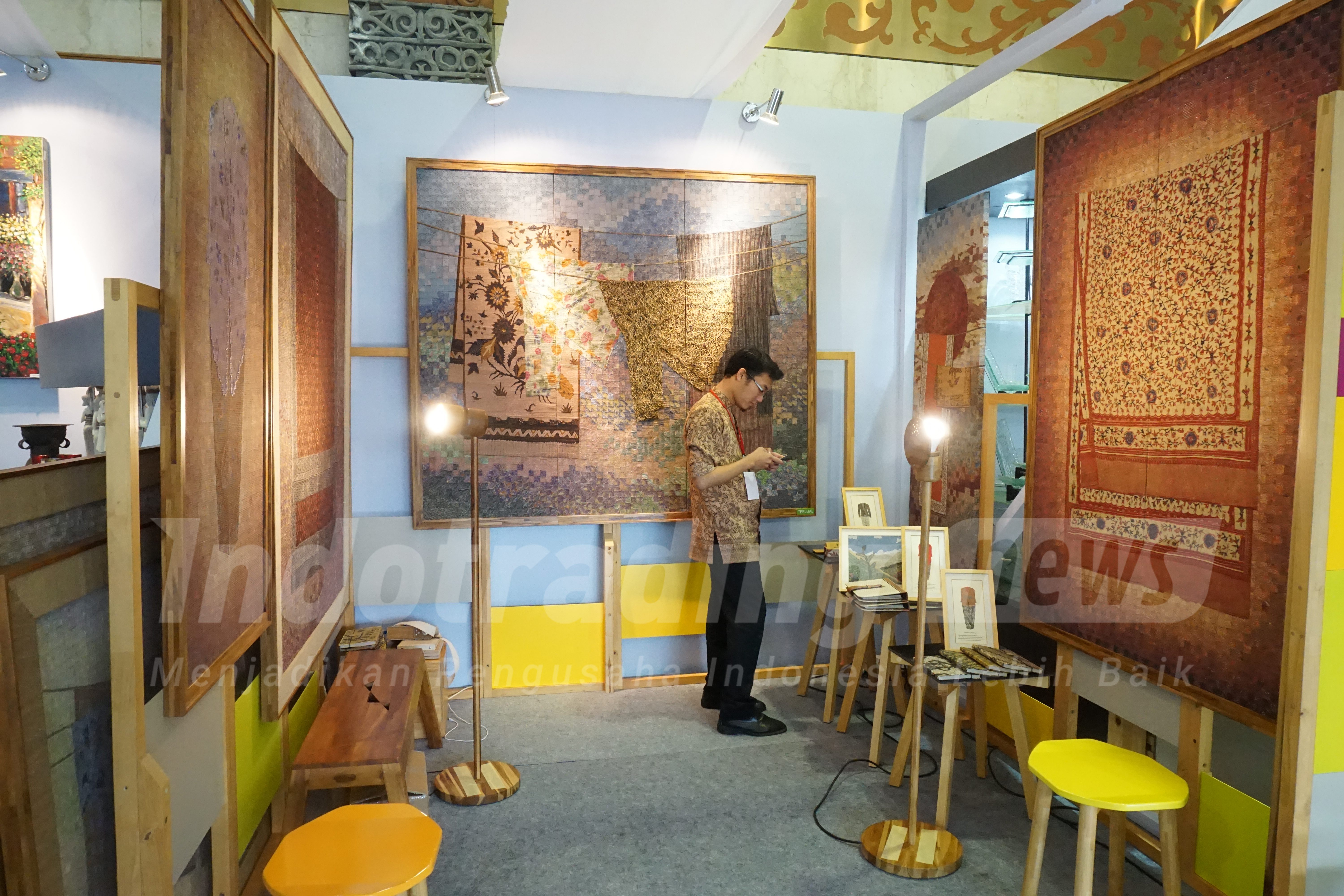 Foto: Berbagai kolase batik karya Fatch Craft/Dok: indotrading.com