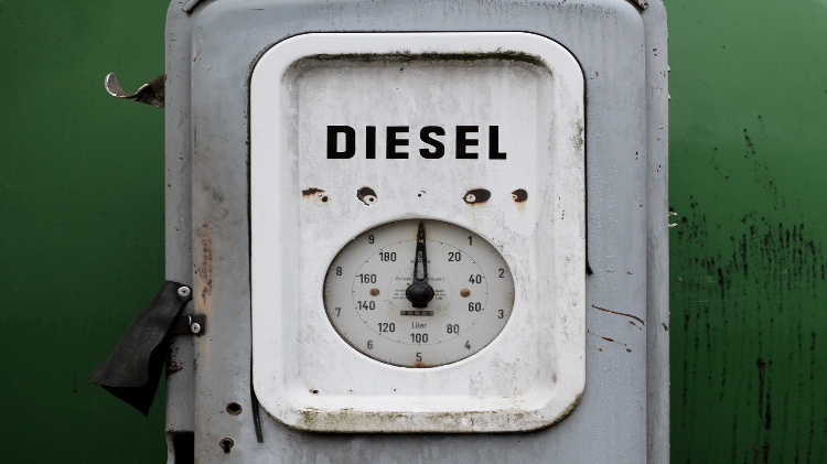 perbedaan mesin diesel dan bensin 2