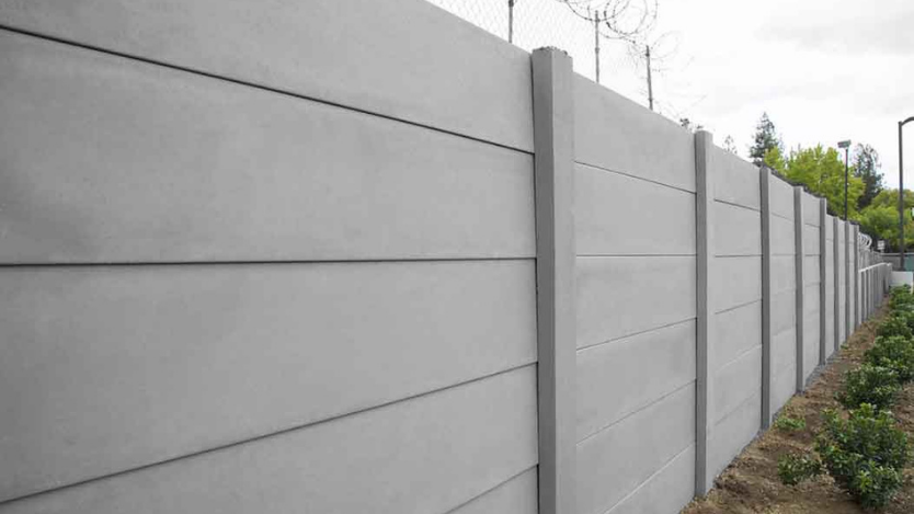 penggunaan pagar beton
