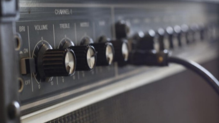 Ketahui apa itu Amplifier yang Adalah Alat Perangkat Suara