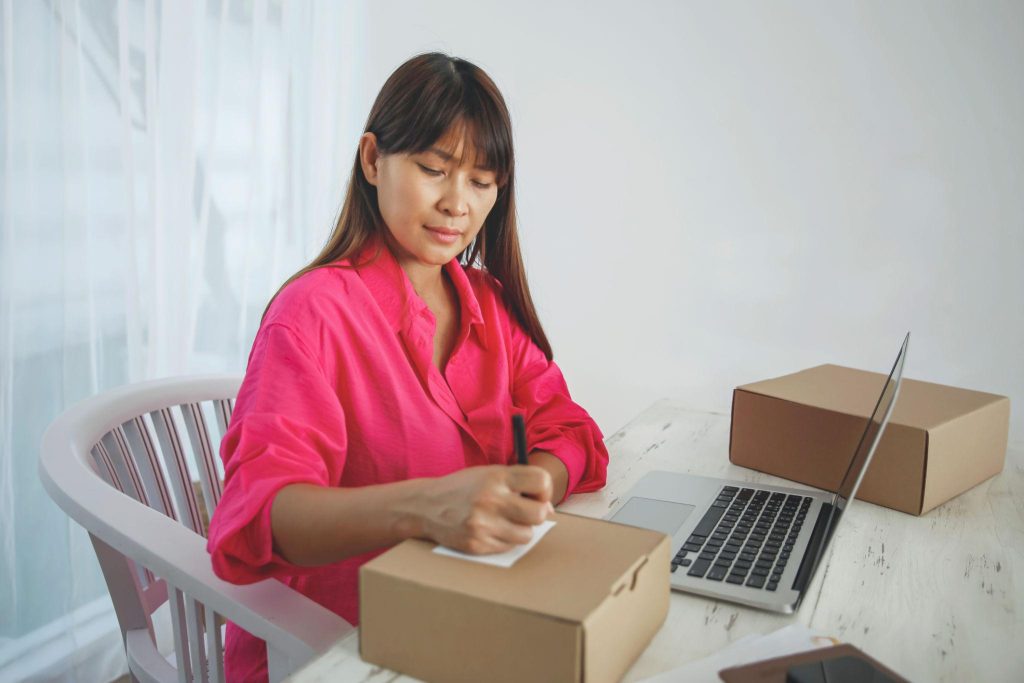 supplier yang memanfaatkan platform digital.