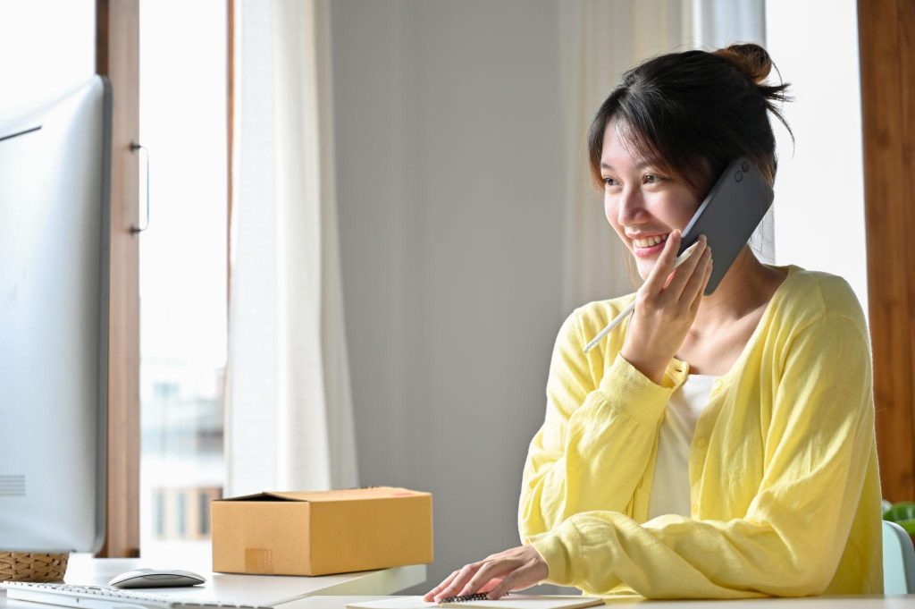 komunikasi antara supplier dan buyer dalam bisnis B2B.