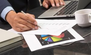 strategi menentukan harga produk B2B.